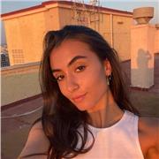 Estudiante universitaria imparte clases de apoyo escolar a Primaria, ESO y Bachillerato (de sociales)